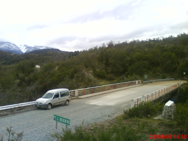 puente rio encuentro