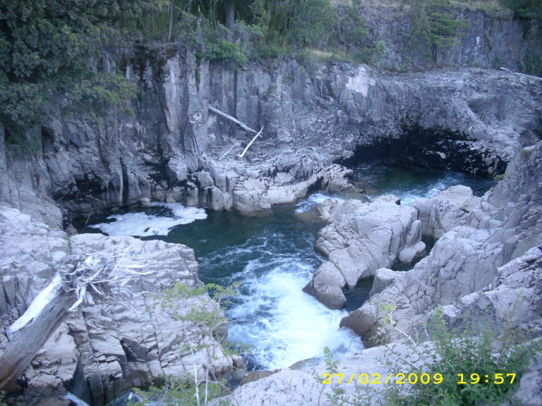 PUENTE RIO ENCUENTRO